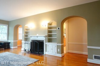 800 Maplewood Ave in Takoma Park, MD - Building Photo - Building Photo