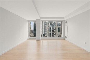133 Seaport Blvd in Boston, MA - Building Photo - Building Photo