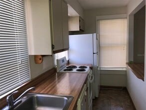 1243 E Ridgewood St in Orlando, FL - Building Photo - Building Photo