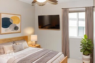 7732 Camino Noguera in San Diego, CA - Building Photo - Building Photo