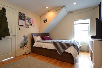 27 Lothrop St, Unit 2 in Boston, MA - Building Photo - Building Photo