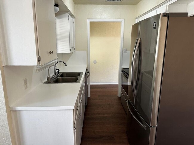204 Thompson St in Cedar Park, TX - Building Photo - Building Photo