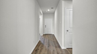 220 Greenshade Ln in Caddo Mills, TX - Building Photo - Building Photo