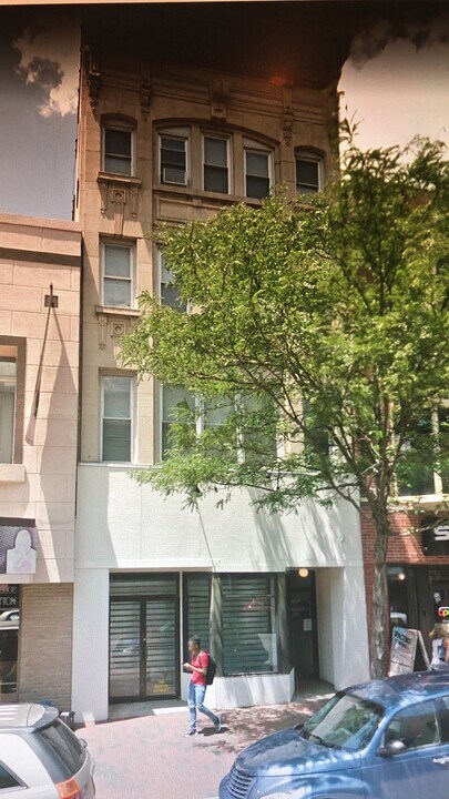 709 N Market St in Wilmington, DE - Building Photo