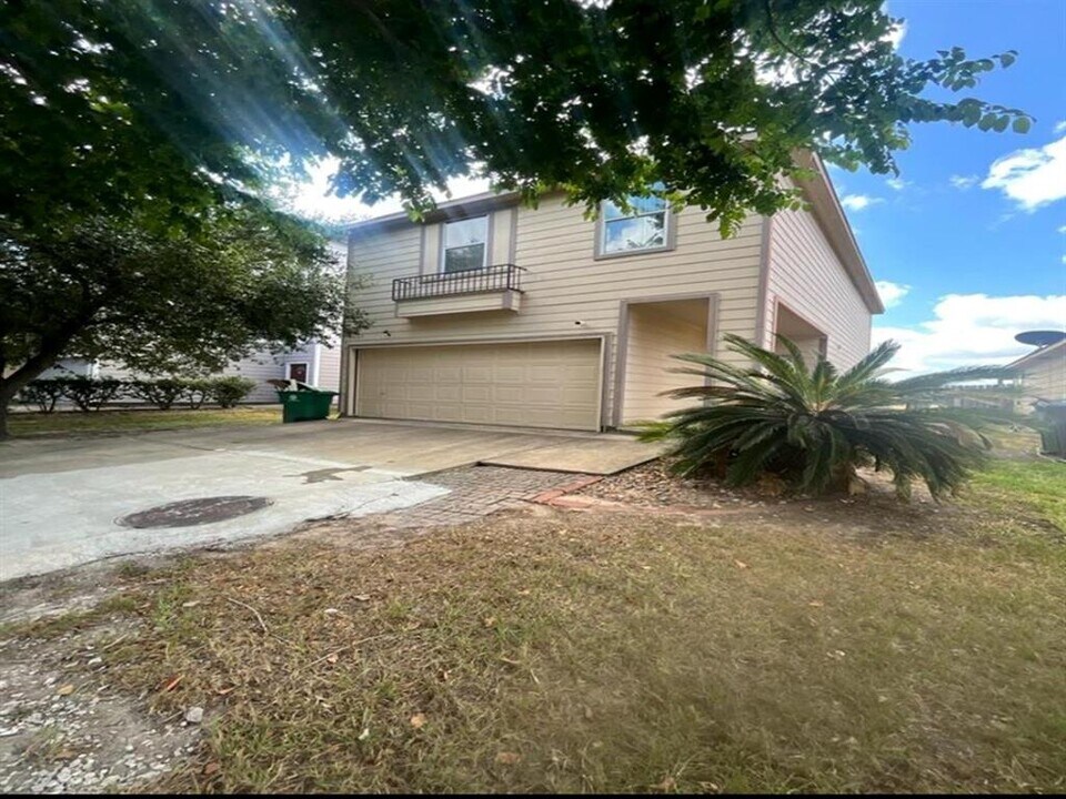 4123 Nathans Park Pl in Houston, TX - Foto de edificio