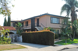 1928 S Bedford St Apartments