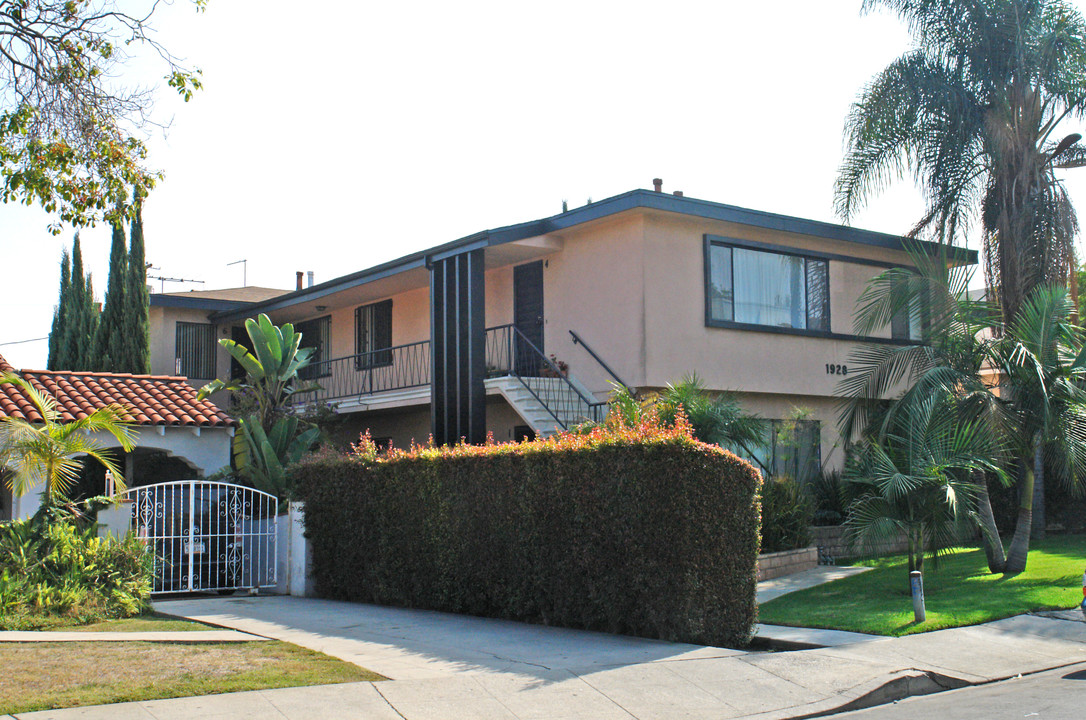 1928 S Bedford St in Los Angeles, CA - Building Photo