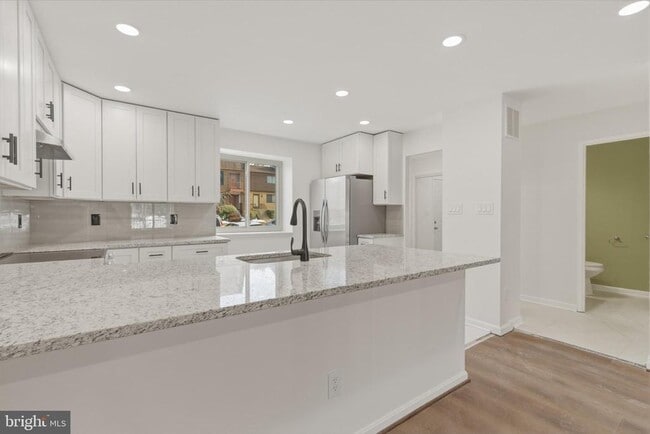 property at 1710 Tyvale Ct