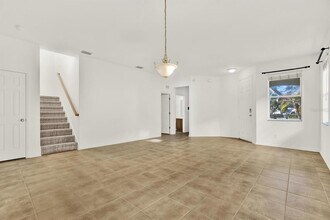 27032 Stillbrook Dr in Wesley Chapel, FL - Building Photo - Building Photo