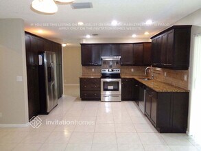 9540 NW 8th Cir in Plantation, FL - Building Photo - Building Photo