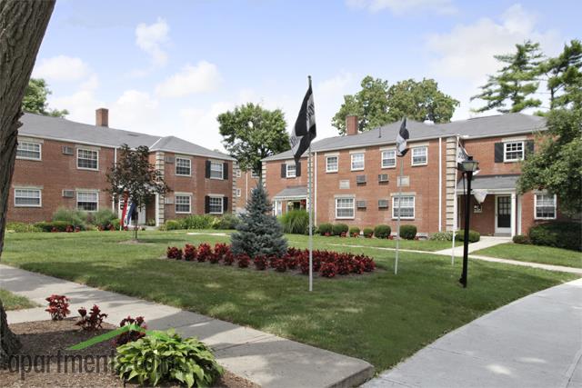 Sycamore Square Apartments in Dayton, OH - Building Photo - Building Photo