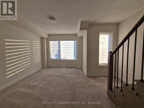 227 Webb St in Markham, ON - Building Photo - Building Photo