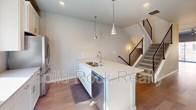 1758 Creek Edge Vw in Colorado Springs, CO - Building Photo - Building Photo
