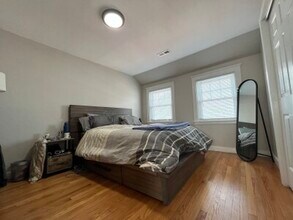 6 Primrose St, Unit 3 in Boston, MA - Foto de edificio - Building Photo