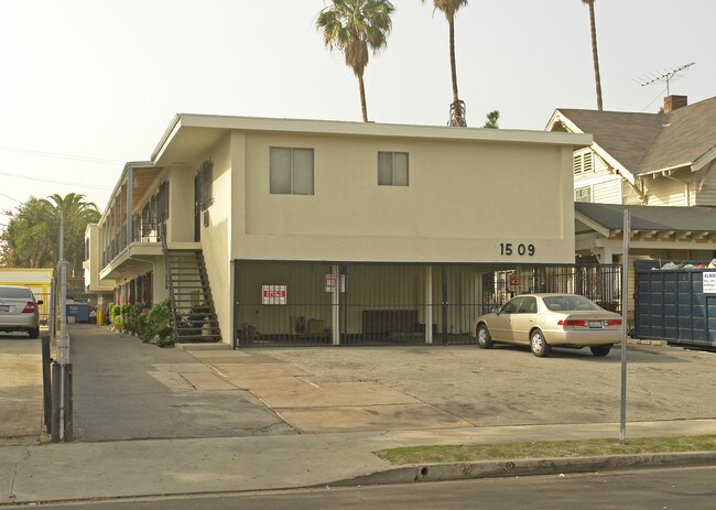 1509 S Van Ness Ave in Los Angeles, CA - Building Photo - Building Photo