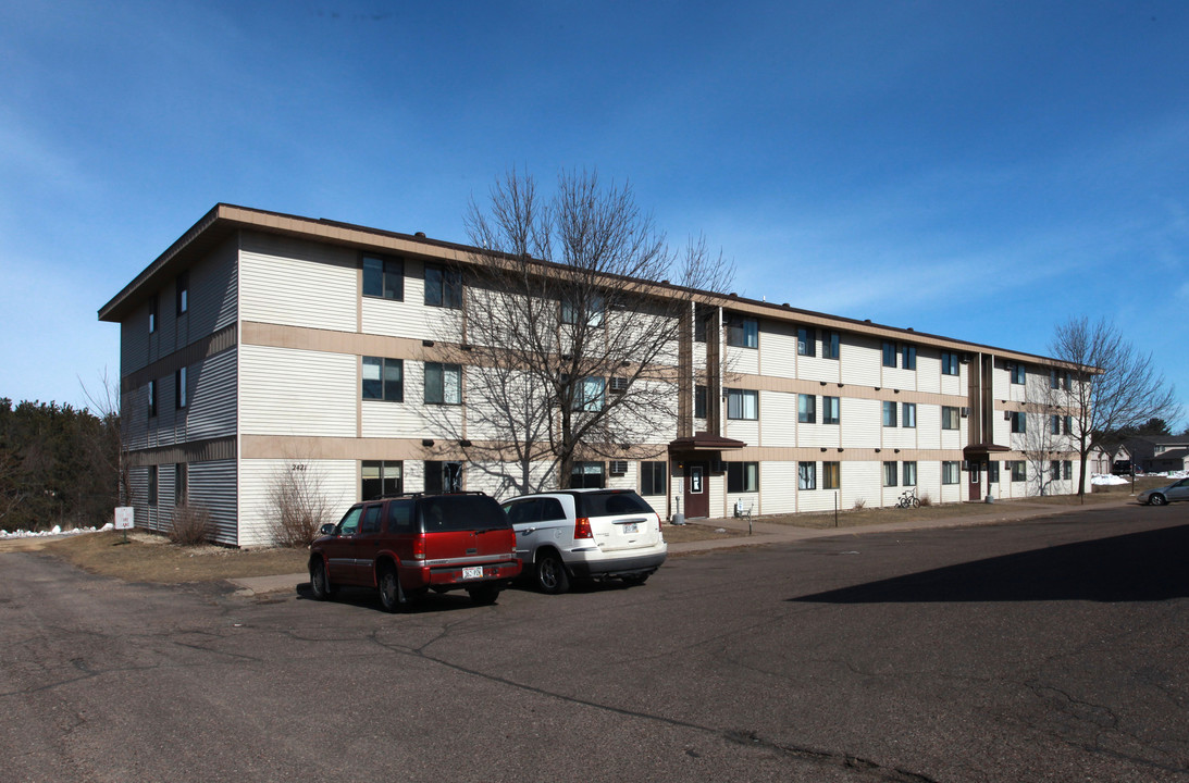 Town Edge Apartments in Menomonie, WI - Foto de edificio