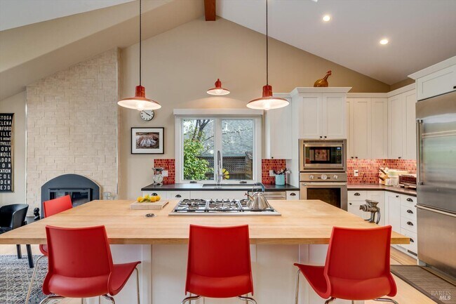 property at 1675 Sylvaner Ave