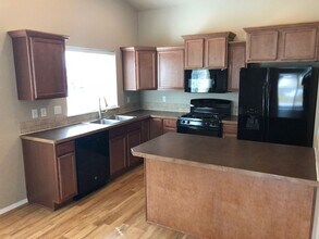 110 Bull Frog Dr in Bozeman, MT - Building Photo - Building Photo