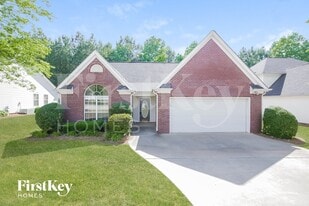 143 Riva Ridge Ln in Newnan, GA - Building Photo