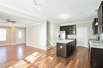 1301 Elm Ave in Portsmouth, VA - Building Photo - Building Photo