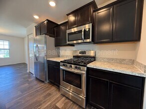2372 Upland Rd in Pingree Grove, IL - Building Photo - Building Photo