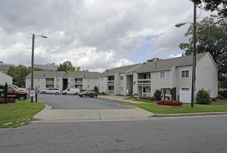 Orchard Park in Charlotte, NC - Building Photo - Building Photo