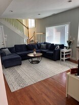 31 Broad St, Unit 4 in Hudson, MA - Building Photo