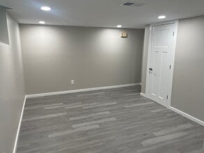 18006 Wentworth Ave in Lansing, IL - Building Photo - Building Photo