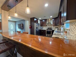 7 Joseph Ct in South Amboy, NJ - Building Photo - Building Photo