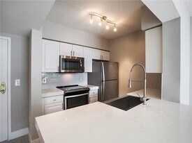 1040 Seminole Dr in Fort Lauderdale, FL - Building Photo