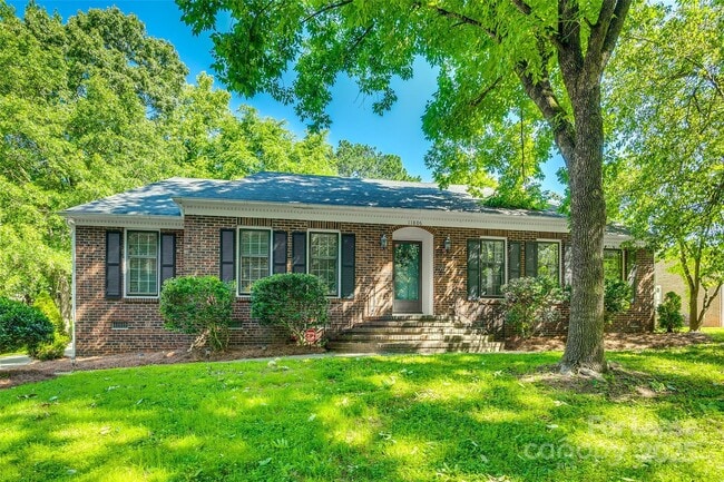 property at 11806 Shandon Cir