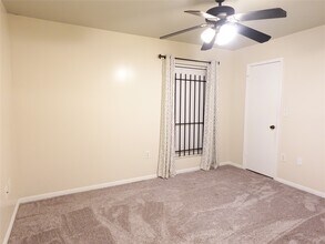 6215 Pinole Forest Dr in Houston, TX - Building Photo - Building Photo