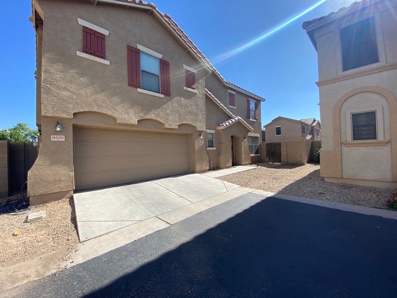 9558 N 81st Dr Photo