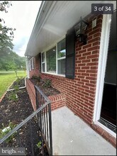 1160 Sterling Rd in Herndon, VA - Building Photo - Building Photo