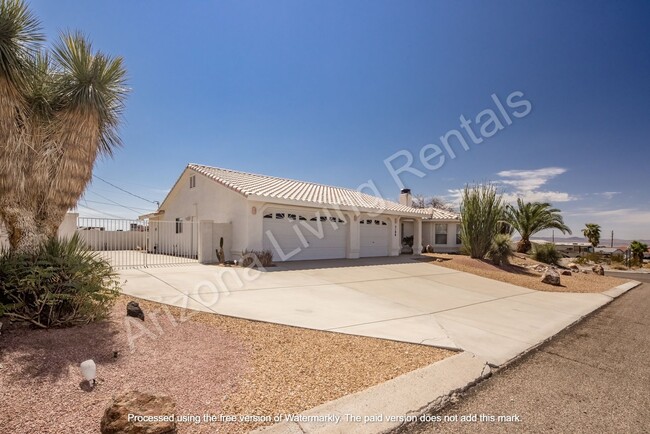 3190 Sombrero Dr in Lake Havasu City, AZ - Building Photo - Building Photo