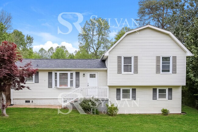 31 Rawood Dr in Travelers Rest, SC - Building Photo - Building Photo