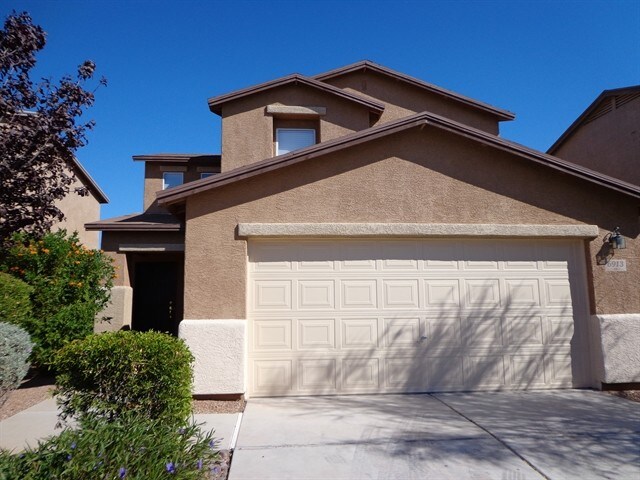 6913 S Goshawk Dr in Tucson, AZ - Building Photo