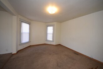 1032 26th Ave SE in Minneapolis, MN - Building Photo - Building Photo