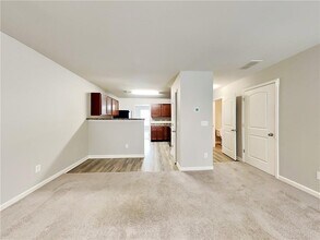 2565 Piering Dr in Stonecrest, GA - Building Photo - Building Photo