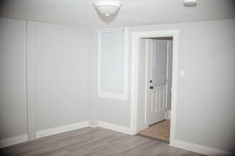 26 E Main St in Mountville, PA - Building Photo - Building Photo