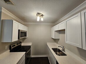 200 Spencer Dr in Fort Walton Beach, FL - Building Photo - Building Photo