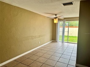 1600 S Palmetto Ave in South Daytona, FL - Building Photo - Building Photo