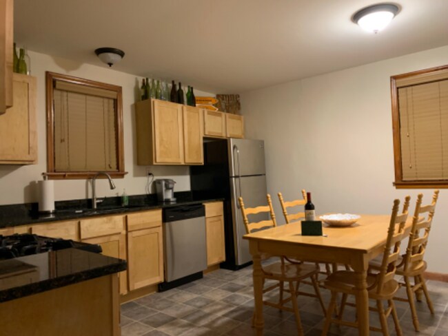 906 W 26th St in Minneapolis, MN - Building Photo - Building Photo