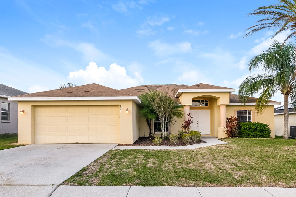 280 Cloverdale Rd in Winter Haven, FL - Building Photo