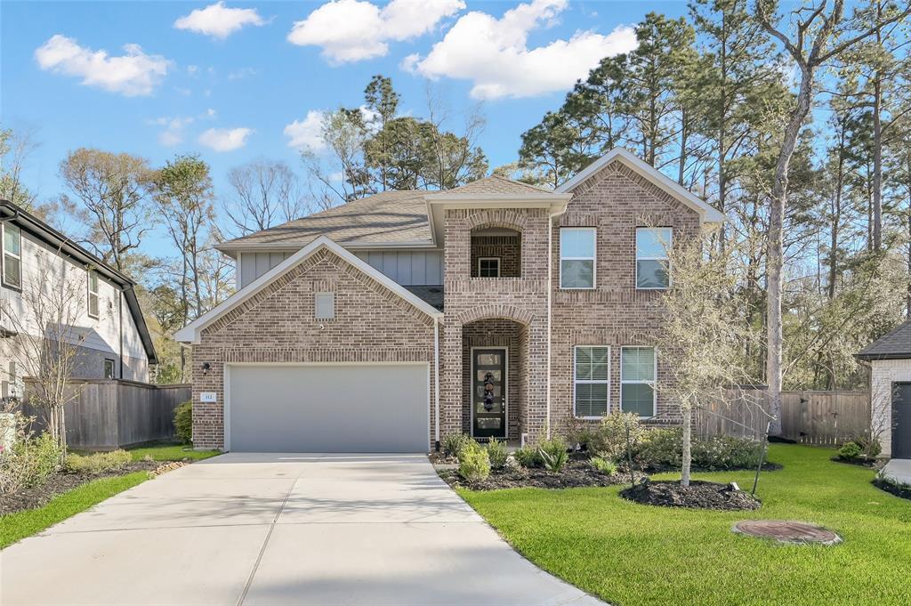 112 Alder Wood Terrace Ct in Willis, TX - Building Photo