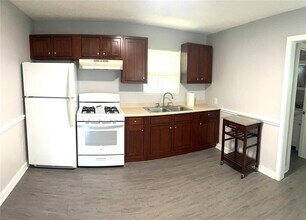 1114 Tillery St in Austin, TX - Building Photo - Building Photo