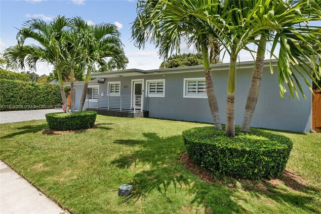 property at 4655 SW 14th St