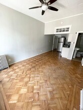 2927 N Calvert St in Baltimore, MD - Building Photo - Building Photo