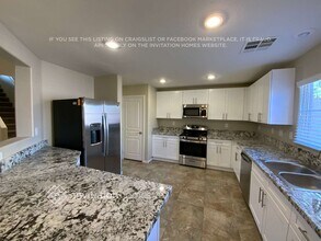 10818 Beach House Ave in Las Vegas, NV - Building Photo - Building Photo