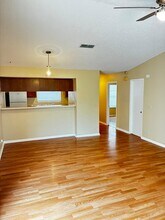 10706 Meadowlea Dr in Jacksonville, FL - Building Photo - Building Photo